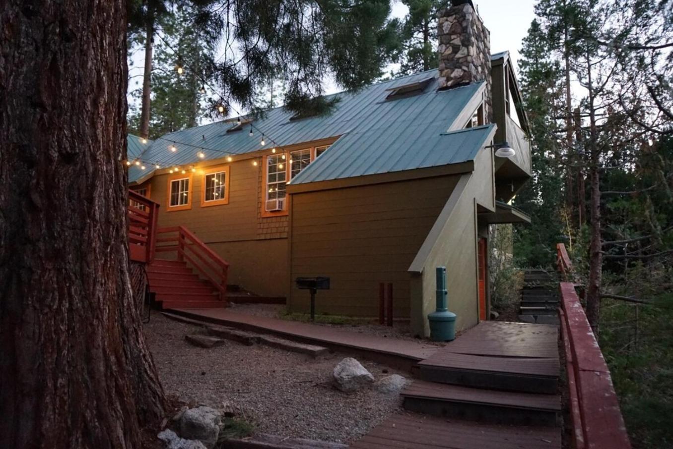 Bear Cave- Pet Friendly Suite In Shaver Lake Bagian luar foto