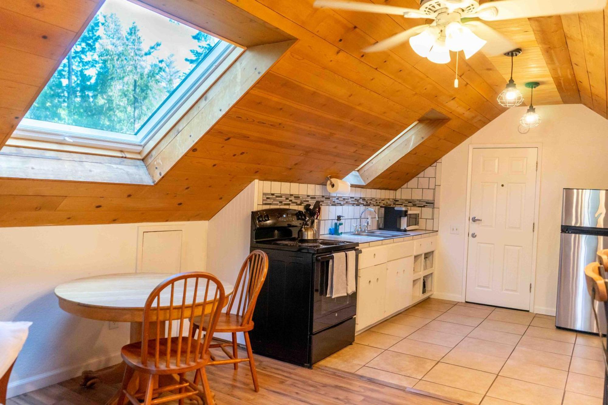 Bear Cave- Pet Friendly Suite In Shaver Lake Bagian luar foto